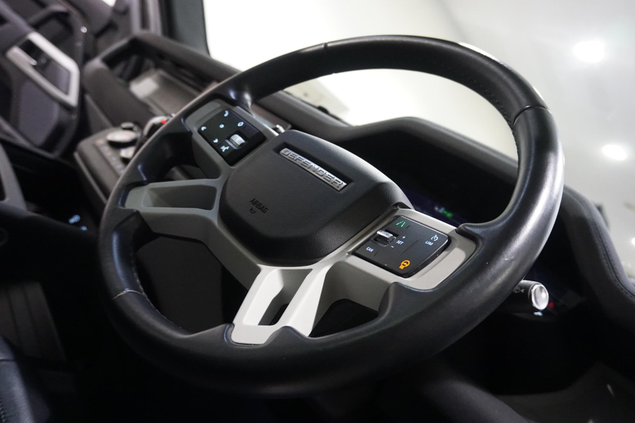 Land Rover Defender 110 3.0 D250 MHEV XS Edition Auto 4WD Euro 6 (s/s) 5dr